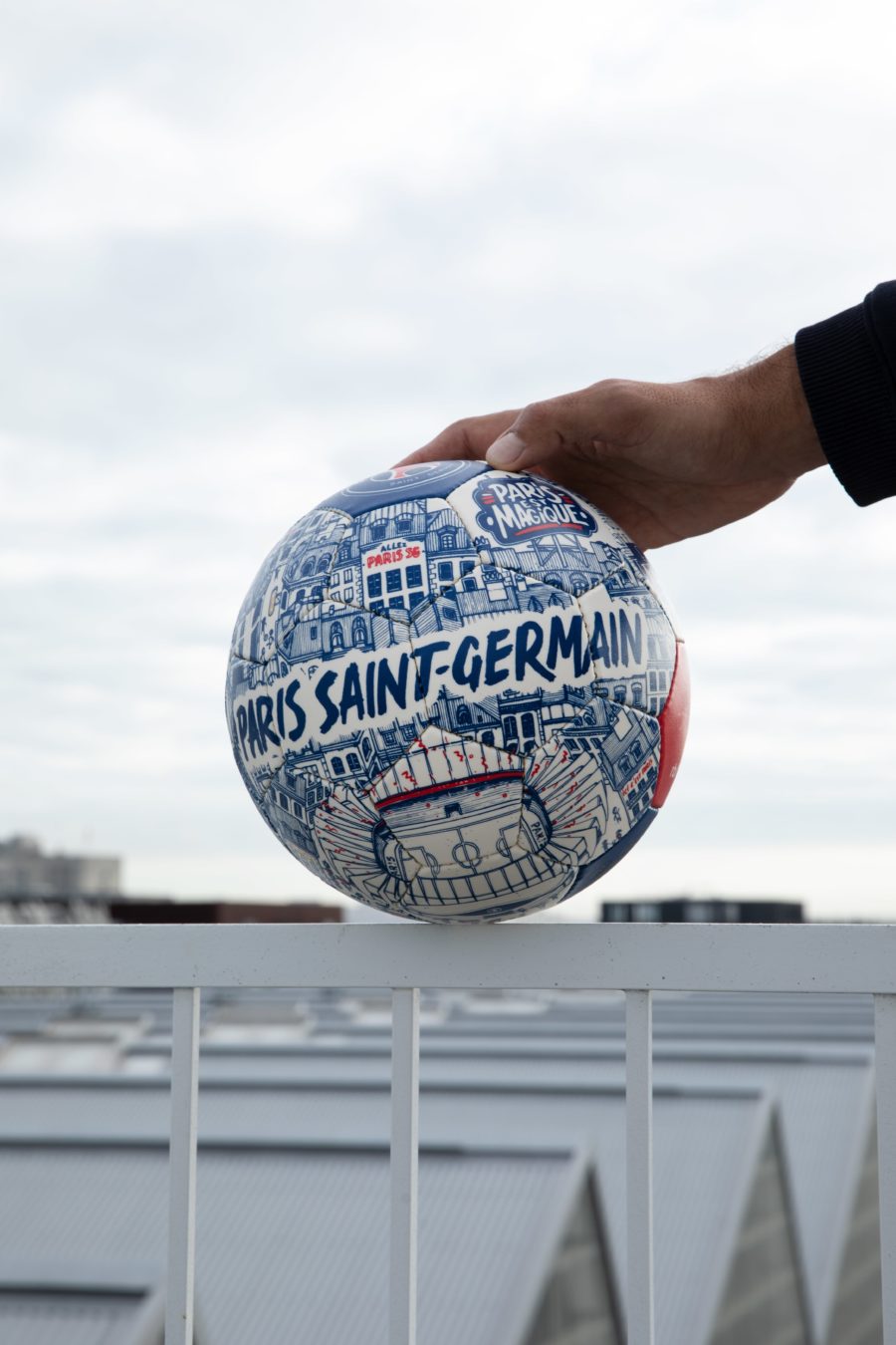 Paris Saint-Germain graphic ball